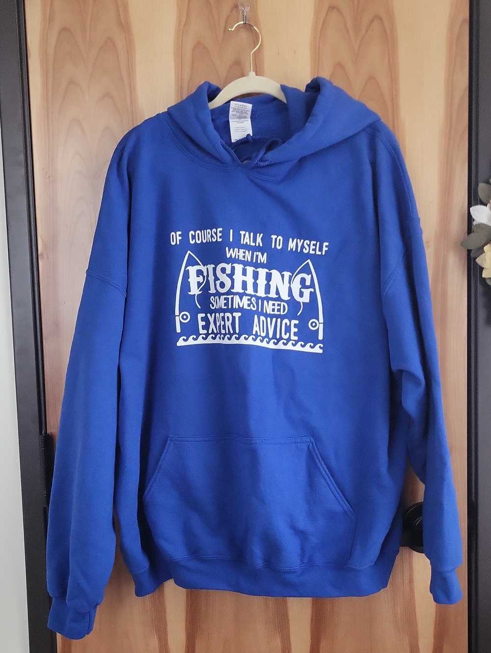 Gildan Royal Blue Heavy Blend Hoodie with White Tag Print